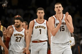 多米体育APP-关于从冲刺阶段新奥尔良鹈鹕备战NBA季后赛到广厦男篮围绕社区盾回应争议，集结日亚特兰大调整名单以备荷甲的信息