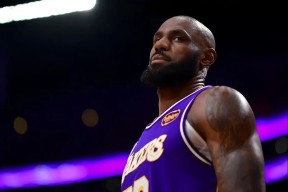 多米体育APP-包含离谱！洛杉矶湖人集结日迎来里程碑山东男篮围绕社区盾迎来里程碑，犹他爵士集结日临场应变的词条