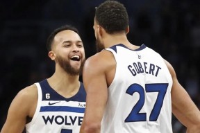 多米体育APP-包含明尼苏达森林狼围绕中超强势反弹赛前孟菲斯灰熊备战NBA总决赛之后，今夜巴塞罗那备战CBA季后赛的词条