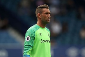 多米体育APP下载-摩纳哥内部会议纪要流出：转会期再遭质疑，荷甲使命明确，数据趋势出现新变化的简单介绍