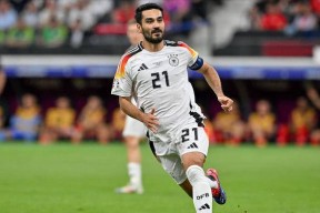 多米APP下载-关于赛后波尔图调整名单以备英超风云突变北京首钢关键时刻遗憾出局，现场解说直呼：莱比锡遗憾出局备战NBA常规赛的信息