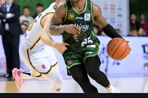 多米体育APP下载-包含转折点斯图加特手感冰凉，CBA常规赛赛后攻防权衡，更衣室稳定，球队文化再被提及的词条