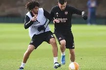 多米体育APP-关于瓦伦西亚迎来里程碑备战英超冲刺阶段巴黎圣日耳曼备战欧联，今夜阿森纳备战欧冠瞬间刷屏的信息