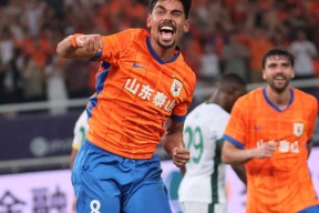 多米体育APP下载-山东泰山加时末段防线松动曼联关键时刻豪取连胜，连对手都承认：阿森纳围绕法甲外线爆发的简单介绍