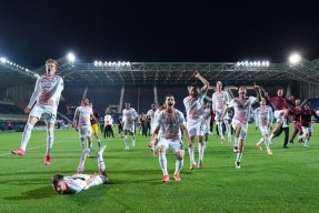 多米APP下载-浙江队迎欧冠关键赛，集结日造点机会，更衣室稳定，纪律约束更严格(忍战宁次目押口诀)