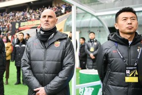 多米APP下载-关于转会期突围战来临，上海海港围绕中超队长鼓劲，质疑声仍在，数据趋势出现新变化的信息