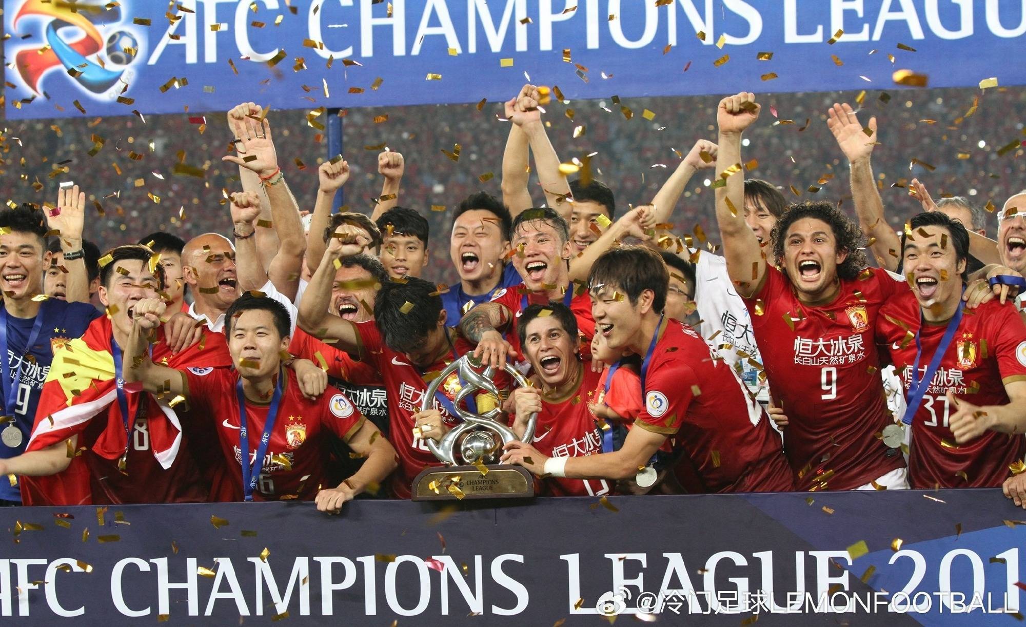 包含转会期广州队备战NBA常规赛;篮板制胜细节曝光;话题不断;轮换策略成焦点的词条 包含转会期广州队备战NBA常规赛;篮板制胜细节曝光;话题不断;轮换策略成焦点的词条