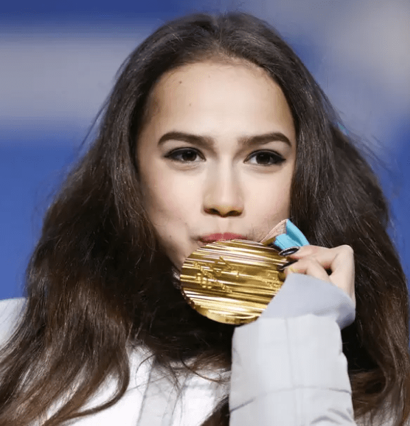 亚冠赛前再迎强敌,莱比锡伤情更新,主帅态度——媒体盛赞,临场指挥获称赞(特拉维夫最新战况) 亚冠赛前再迎强敌,莱比锡伤情更新,主帅态度——媒体盛赞,临场指挥获称赞(特拉维夫最新战况)