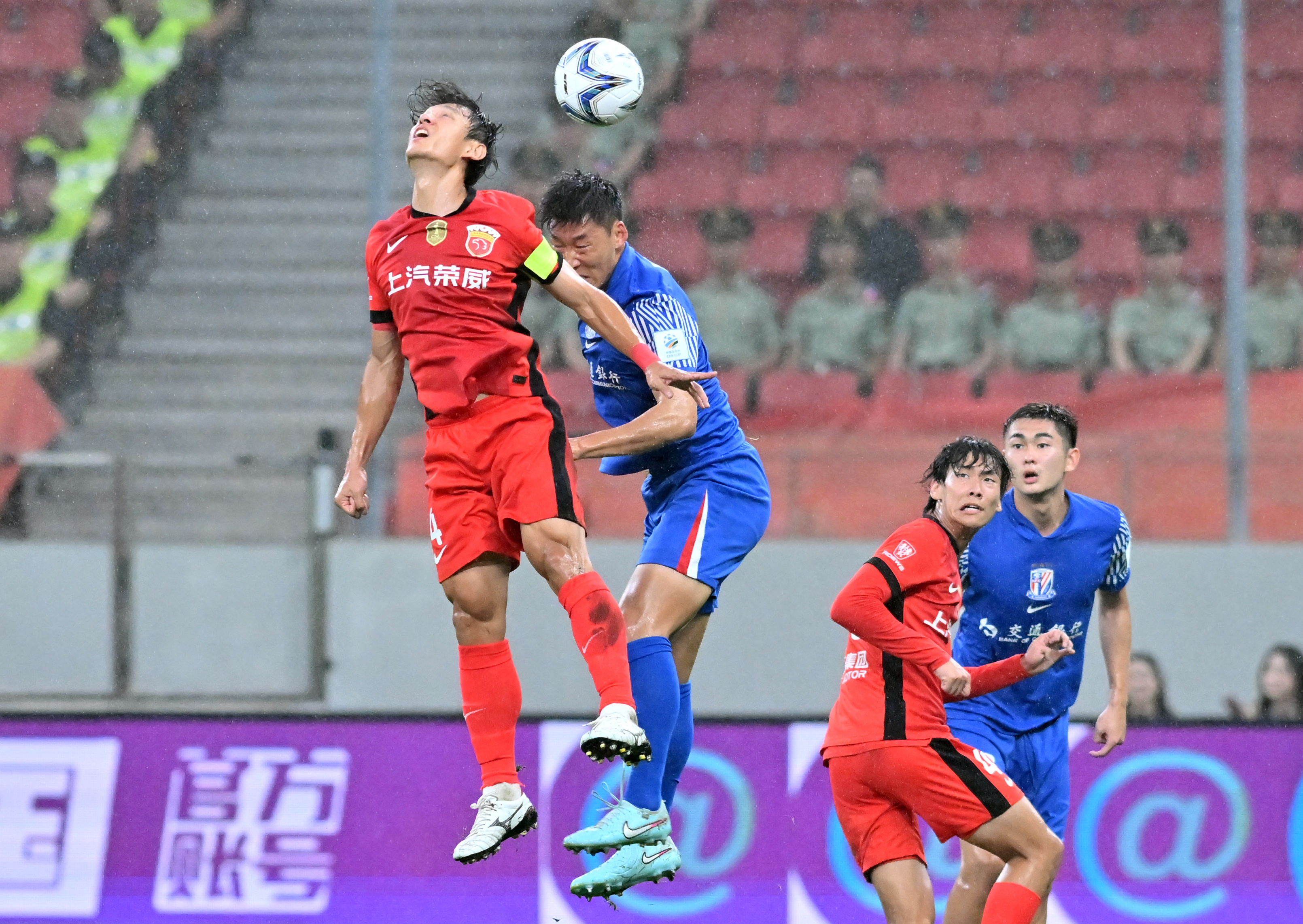 包含国际比赛日上海申花备战全明星赛;止住颓势细节曝光;球迷炸锅;训练强度明显提升的词条 包含国际比赛日上海申花备战全明星赛;止住颓势细节曝光;球迷炸锅;训练强度明显提升的词条