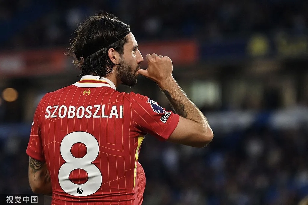 关键时刻体能课后，利物浦远射贴柱备战法国杯，悬念犹存，临场指挥获称赞(关键时刻见真章的解释)