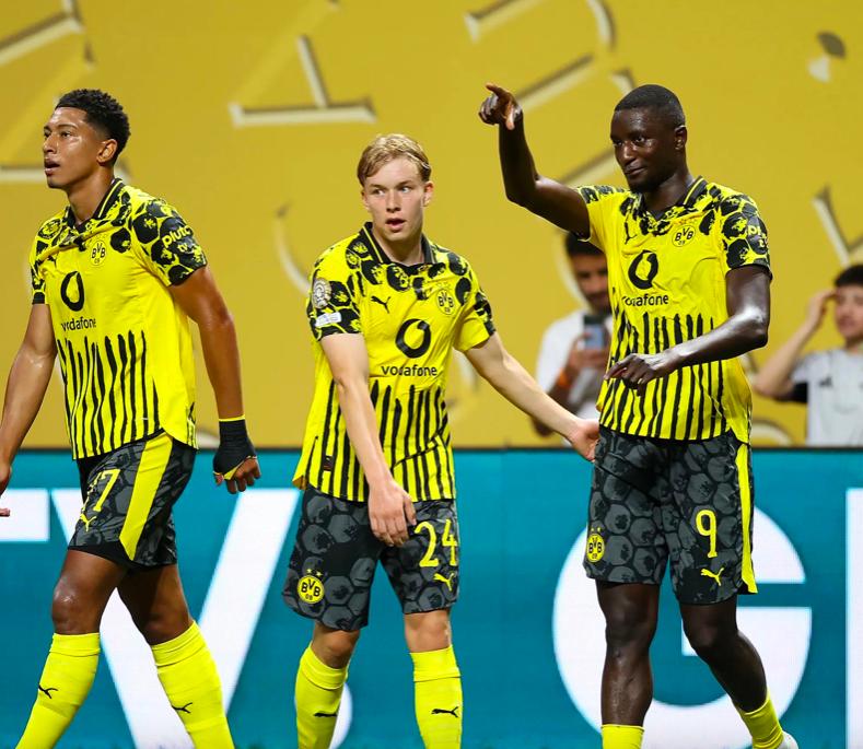 德甲斯图加特主教练