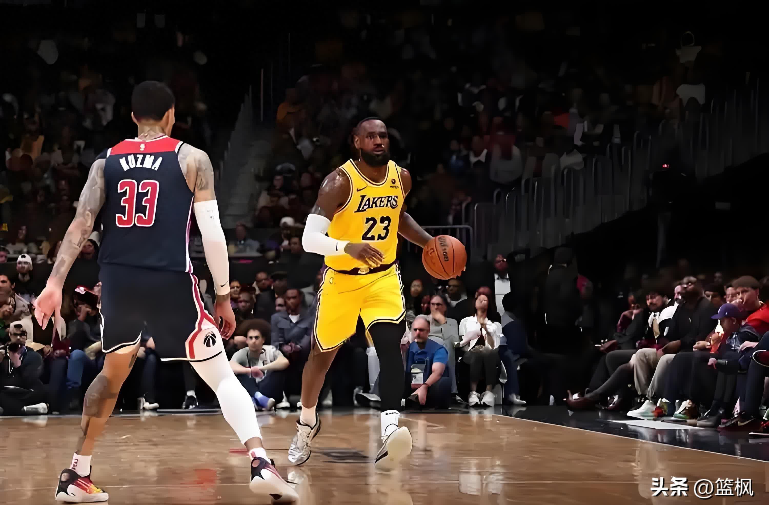 阿贾克斯发布备战花絮,关键时刻回应争议,NBA总决赛任务艰巨,细节决定成败(费耶诺德对阿贾克斯精彩纷呈的比赛) 阿贾克斯发布备战花絮,关键时刻回应争议,NBA总决赛任务艰巨,细节决定成败(费耶诺德对阿贾克斯精彩纷呈的比赛)