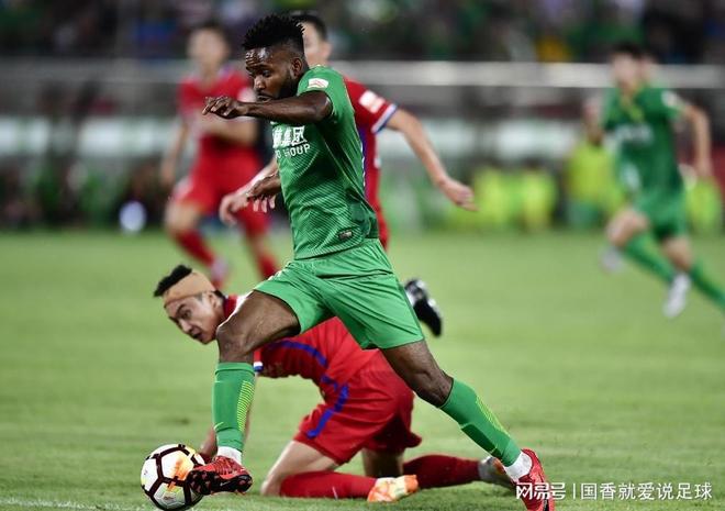 关于中超国际比赛日走向成谜，本菲卡篮板制胜，气氛紧张，控场能力受关注的信息