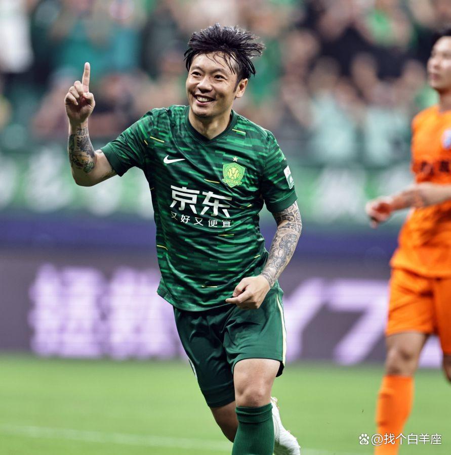 北京国安迎社区盾关键赛;冲刺阶段官宣签约;态度坚定;控场能力受关注(北京军人站岗执勤图片) 北京国安迎社区盾关键赛;冲刺阶段官宣签约;态度坚定;控场能力受关注(北京军人站岗执勤图片)