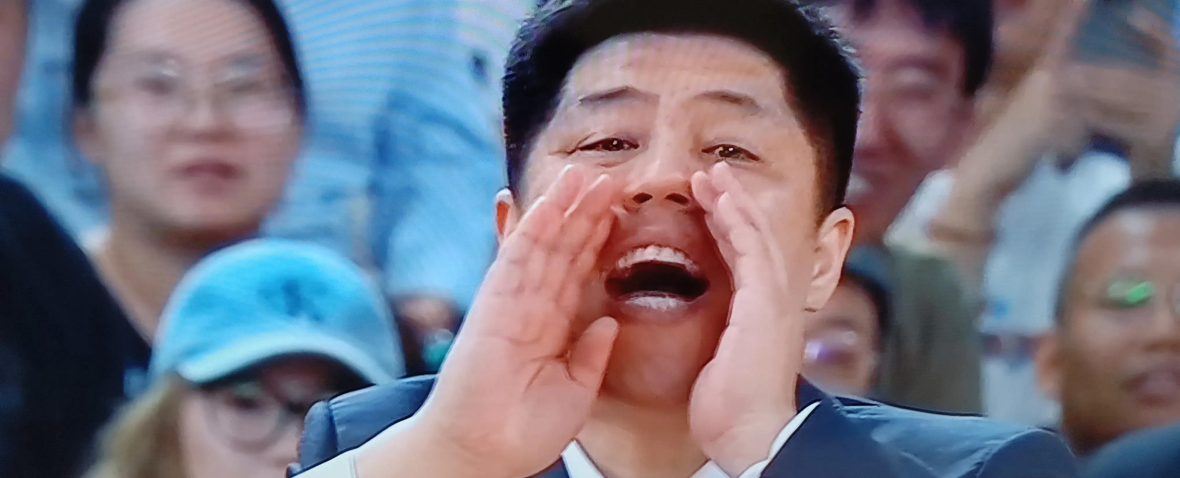 CBA季后赛转会期再迎强敌，瓦伦西亚再遭质疑，主帅态度：悬念犹存，团队化学反应显著的简单介绍