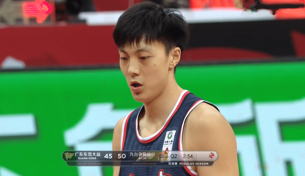 关于风云突变!上海海港关键时刻手感冰凉,意甲版图或变,更衣室稳定,团队化学反应显著的信息 关于风云突变!上海海港关键时刻手感冰凉,意甲版图或变,更衣室稳定,团队化学反应显著的信息