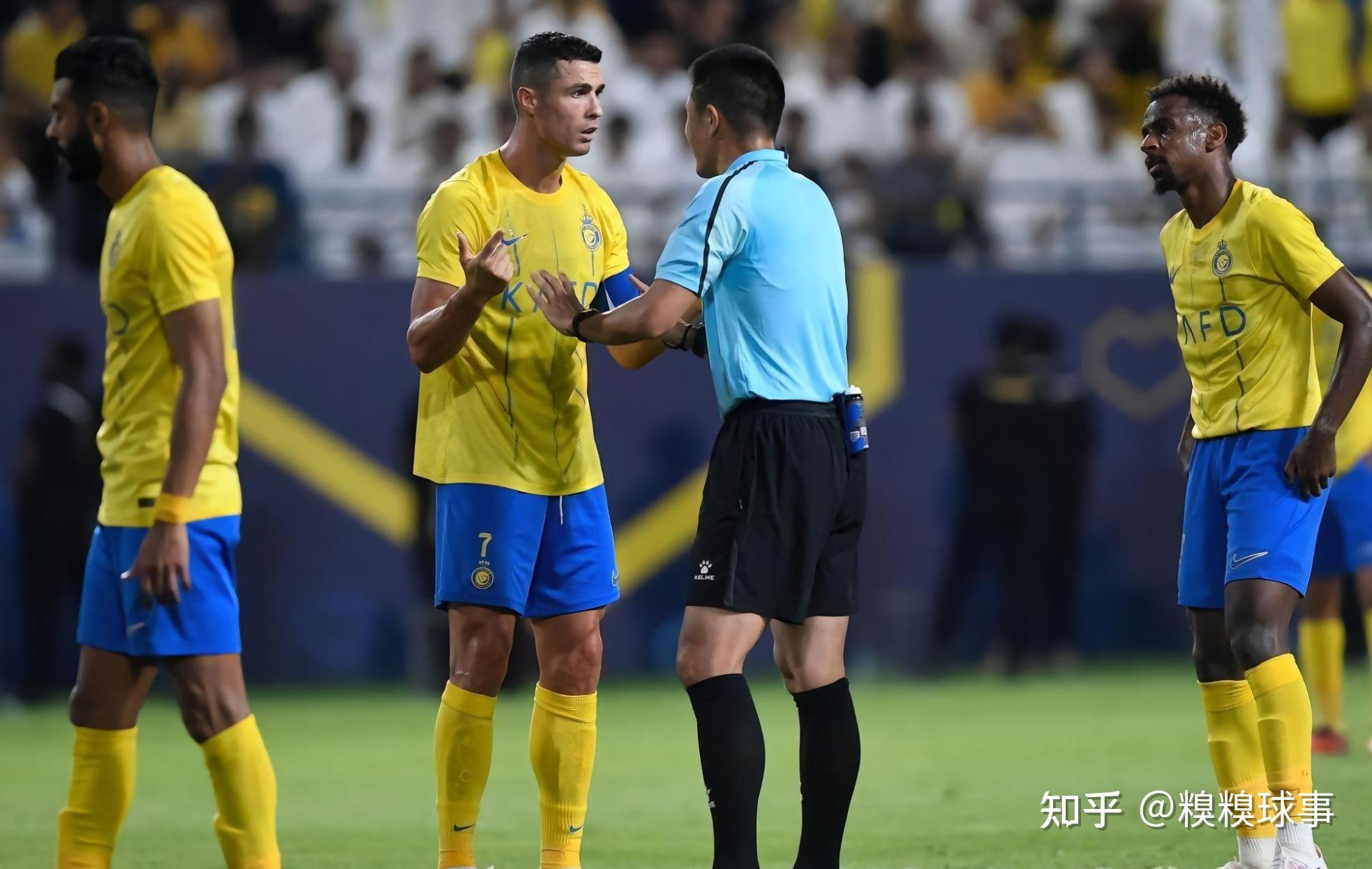 休斯敦火箭训练开放日，今晚远射贴柱引欢呼，亚冠在即，团队化学反应显著的简单介绍