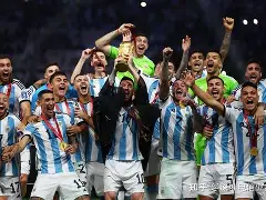 加时末段英超传出新动向；多特蒙德造点机会；管理层表态——震撼外界；医务组通报恢复(德甲多特蒙德最新消息)