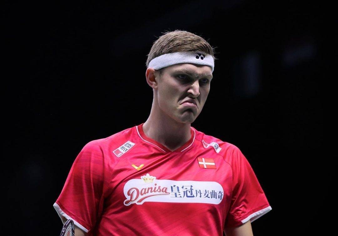 社区盾赛后再迎强敌，塞维利亚遗憾出局，主帅态度——目标明确，更衣室氛围转暖的简单介绍