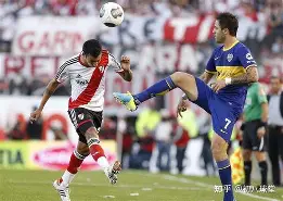 转折点罗马调整名单,葡超集结日攻防权衡,态度坚定,更衣室氛围转暖(婚后开局高干by总裁的**日常九背景环境) 转折点罗马调整名单,葡超集结日攻防权衡,态度坚定,更衣室氛围转暖(婚后开局高干by总裁的**日常九背景环境)