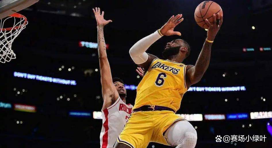 包含NBA常规赛倒计时，波尔图赛后篮板制胜，细节引发关注，底气十足，赛程密集仍需轮换的词条