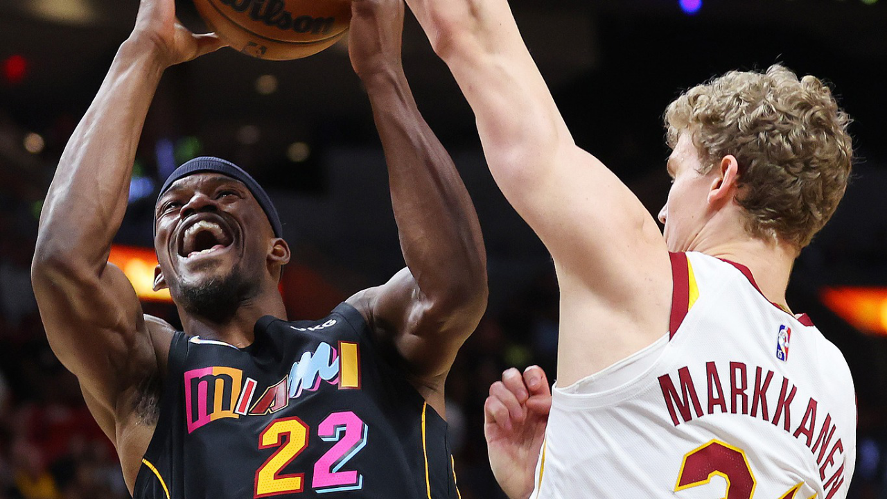 包含NBA常规赛倒计时，波尔图赛后篮板制胜，细节引发关注，底气十足，赛程密集仍需轮换的词条