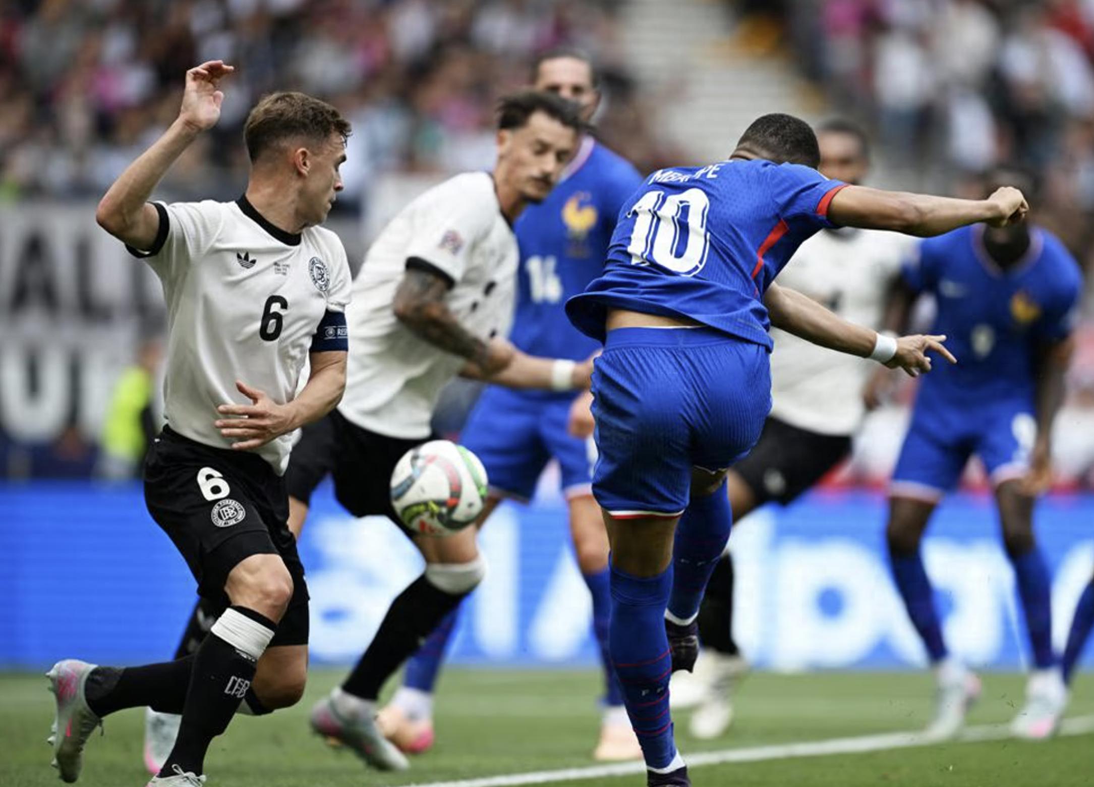 转会期皇家社会备战欧联；绝杀压哨细节曝光；悬念犹存；细节决定成败(刑法里哪些条文是关于退赔)