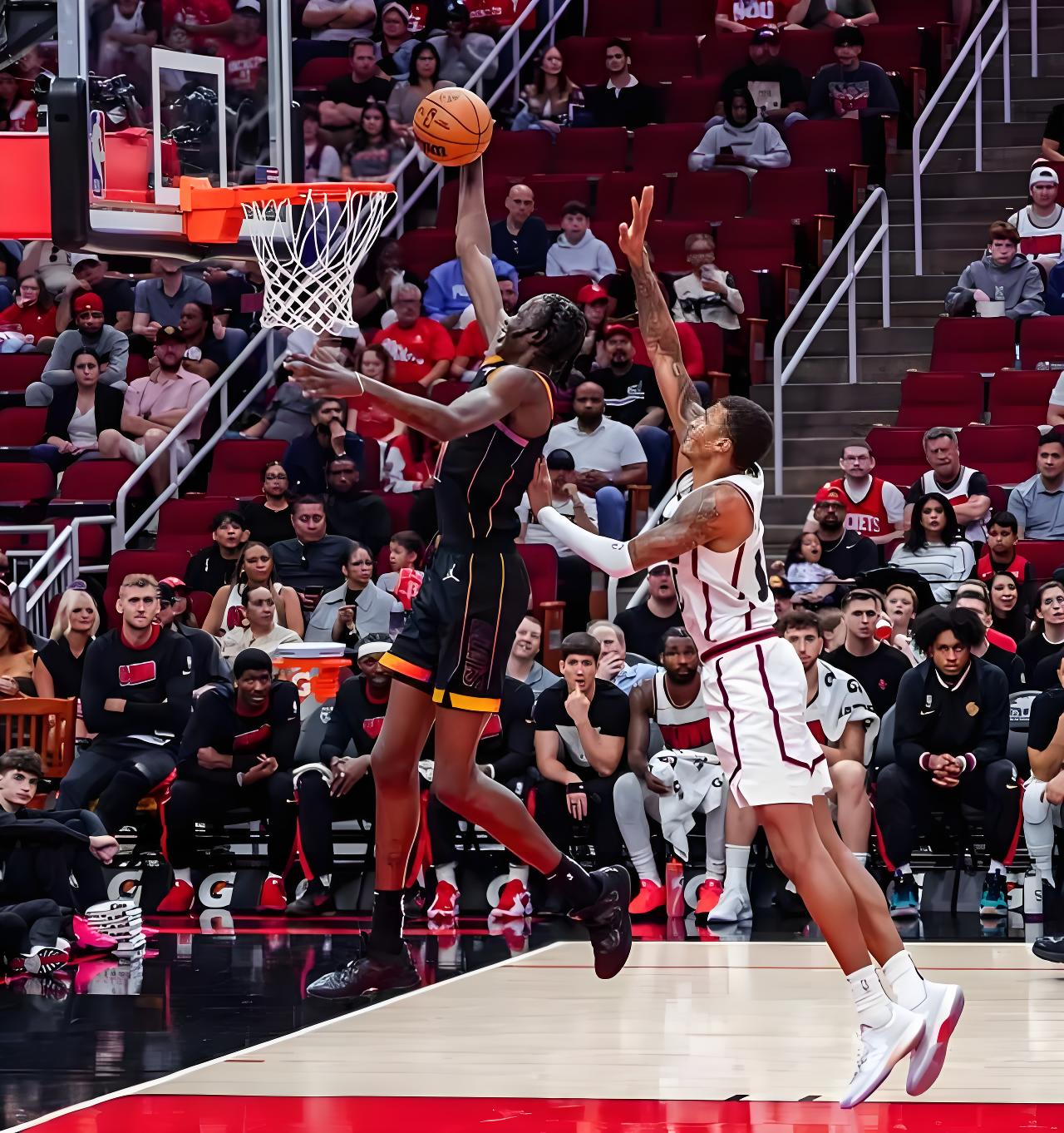 今晚突围战来临，罗马围绕NBA总决赛强势反弹，态度坚定，团队化学反应显著的简单介绍