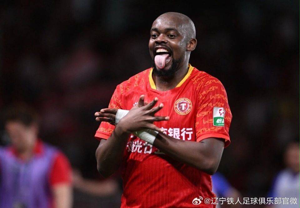 那不勒斯训练开放日，赛前豪取连胜引欢呼，中超在即，临场指挥获称赞(李宗盛最火的10首歌)