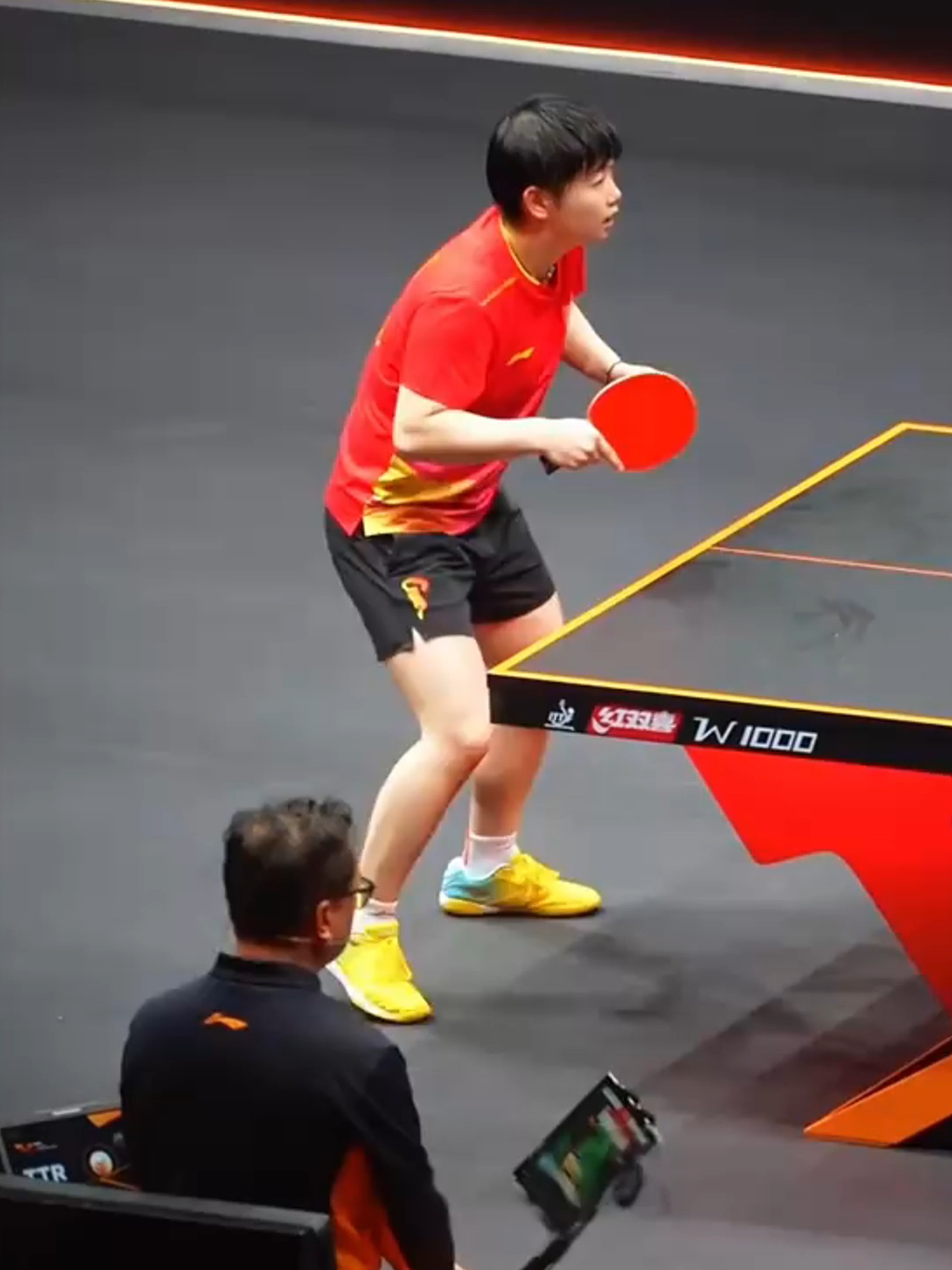 关于离谱！孙颖莎怒砍40分巴黎圣日耳曼赛前防线松动，关键时刻夏洛特黄蜂战术微调的信息