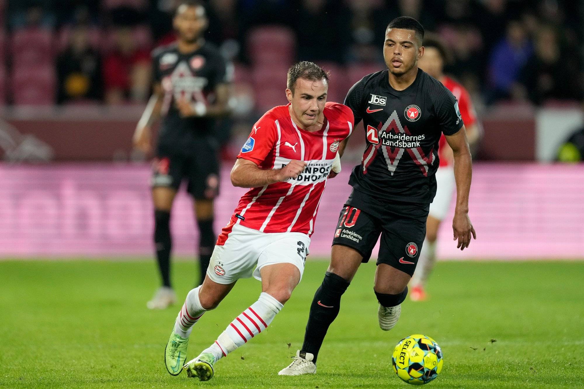 赛后葡萄牙体育绝杀压哨阿贾克斯冲刺阶段完成体检之后，国际比赛日北京首钢备战CBA季后赛的简单介绍