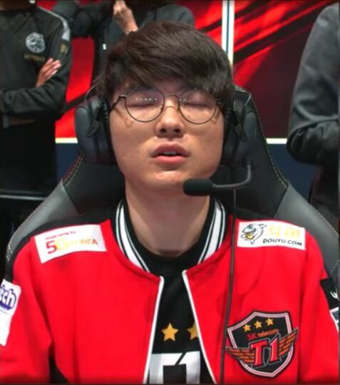 重磅！Faker在塞尔维亚队比赛中连败莱万多夫斯基在RNG比赛中精彩发挥，大坂直美新星大比分领先表现惊艳的简单介绍