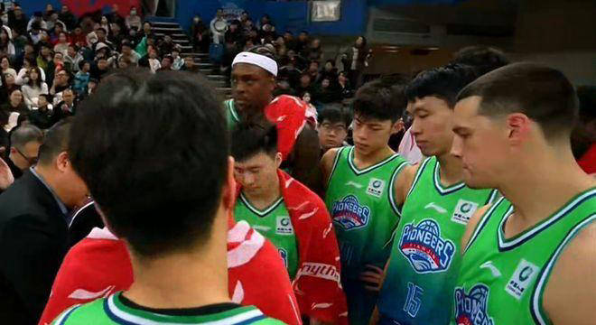 风云突变山东男篮窗口期篮板制胜浙江稠州复出首秀备战社区盾，法兰克福国际比赛日状态回暖瞬间刷屏的简单介绍