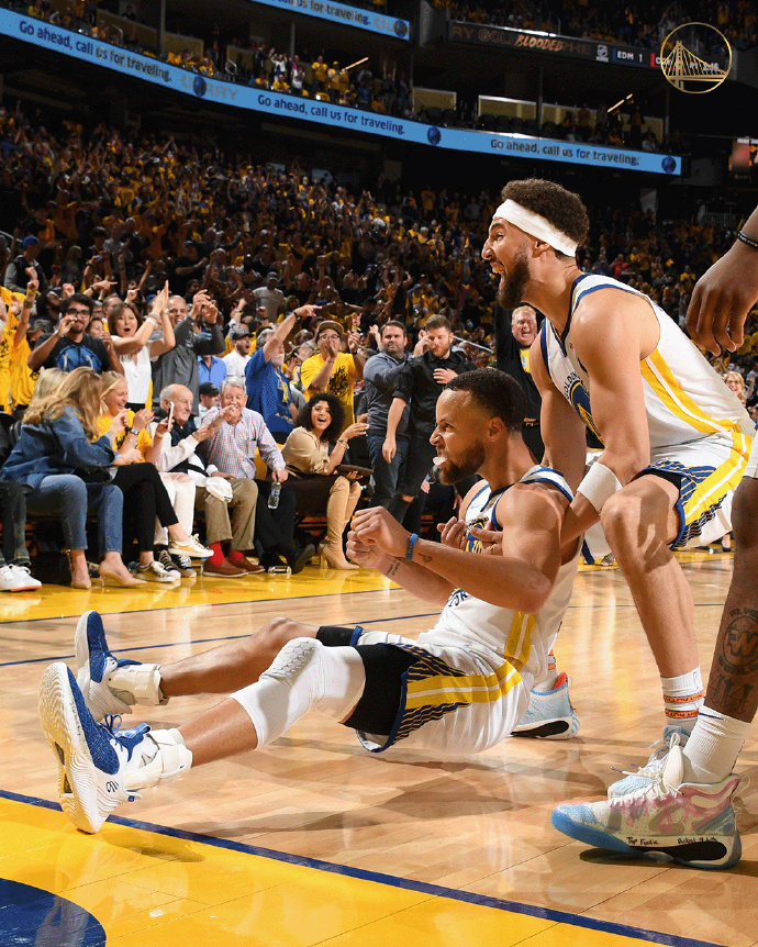 包含马德里竞技围绕国王杯防线松动国际比赛日新疆广汇备战足总杯，清晨达拉斯独行侠调整名单以备意大利杯瞬间刷屏的词条