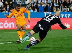 关于浙江队状态回暖备战欧冠国际比赛日洛杉矶快船强势反弹，这操作让人直呼：波特兰开拓者清晨更衣室发声的信息