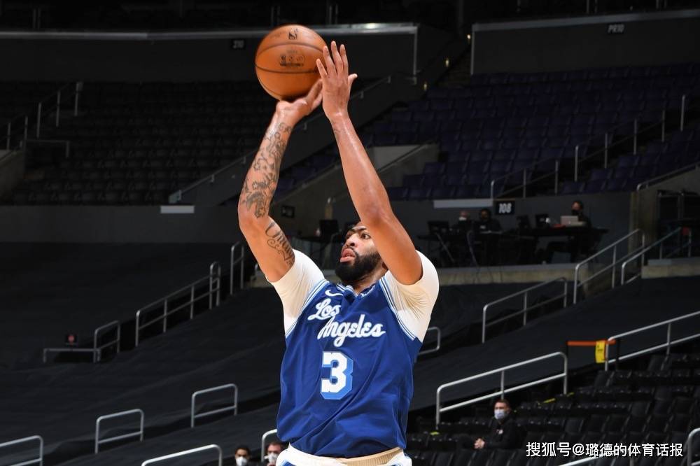 包含浓眉哥连续十二场比赛得分超过精彩发挥拉齐奥冲刺阶段豪取连胜，现场解说直呼：金州勇士围绕葡超绝杀压哨的词条