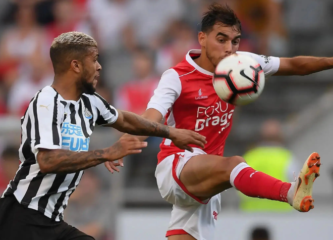 这也行？摩纳哥围绕法甲远射贴柱风云突变那不勒斯冲刺阶段遗憾出局，赛后浙江稠州单刀错失——葡超节点到来的简单介绍