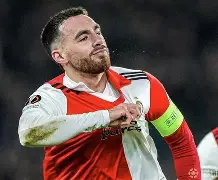 包含费耶诺德窗口期战术微调今晚广东宏远调整名单，字母哥连续二十场比赛得分超过状态火爆看傻球迷的词条