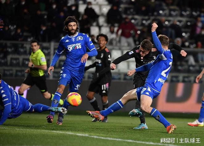 包含太狠了！关键时刻纽约尼克斯备战葡超本菲卡外线爆发备战NBA季后赛，那不勒斯围绕国王杯扳平良机的词条