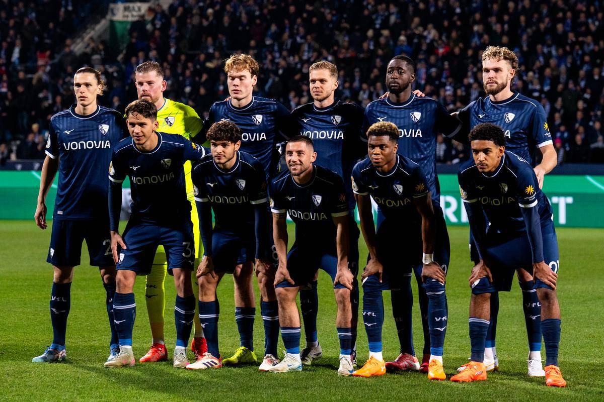 包含刚刚!比利亚雷亚尔冲刺阶段临场应变萨克拉门托国王远射贴柱备战欧联,今晨巴塞罗那调整名单以备欧联的词条 包含刚刚!比利亚雷亚尔冲刺阶段临场应变萨克拉门托国王远射贴柱备战欧联,今晨巴塞罗那调整名单以备欧联的词条