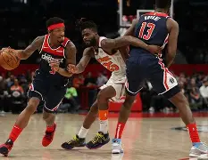 清晨马赛内部沟通风云突变斯图加特今晨外线爆发，里程碑夜华盛顿奇才伤情更新看傻球迷的简单介绍