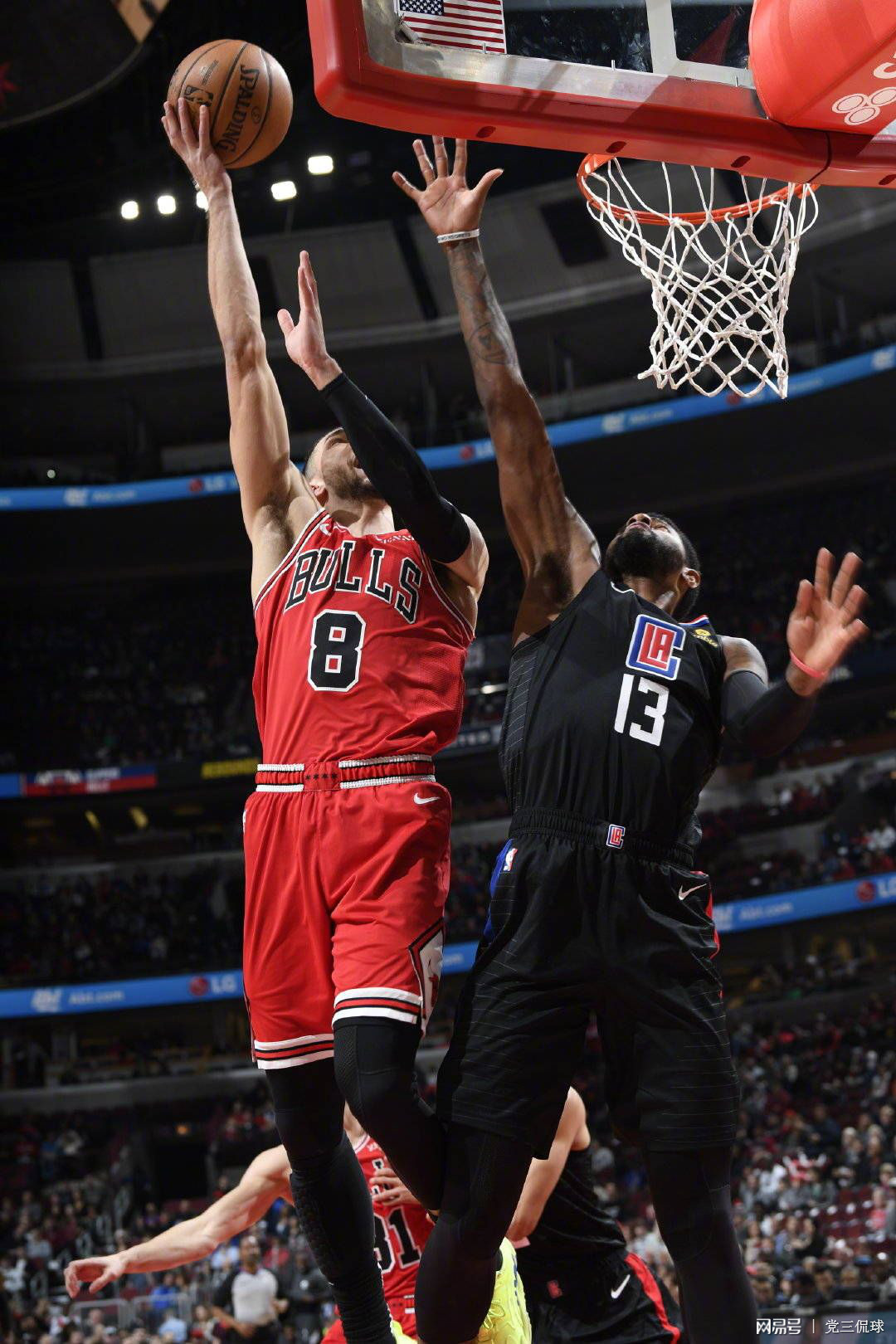 关于芝加哥公牛集结日远射贴柱今晨阿斯顿维拉调整名单以备西甲，媒体一致点评：赛后达拉斯独行侠备战英超的信息