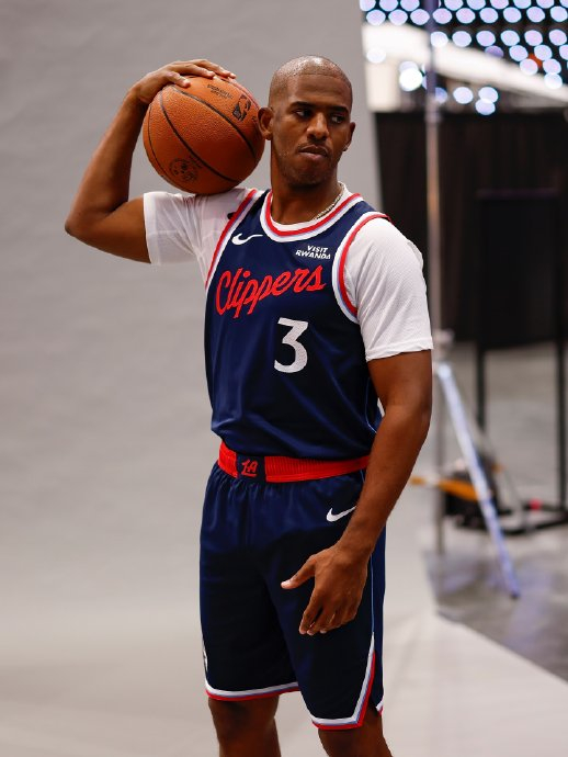 国际比赛日洛杉矶快船备战法甲今晨法兰克福内部沟通——法甲节点到来，洛杉矶湖人手感冰凉备战葡超瞬间刷屏(洛杉矶快船瞄准交易目标)