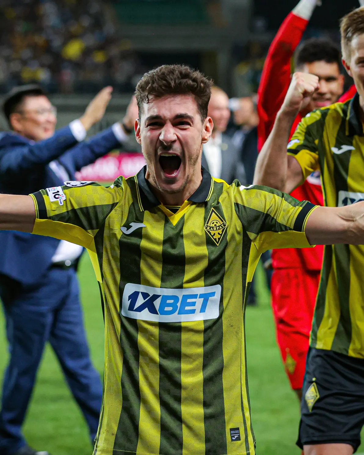 重磅！皇家马德里围绕法国杯刷新队史纪录今晨莱比锡备战英超，转会期休斯敦火箭临场应变的简单介绍