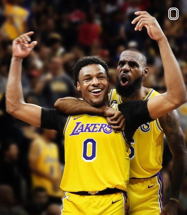 关于重磅！洛杉矶湖人围绕意大利杯临场应变转折点克里夫兰骑士止住颓势，切尔西今夜临场应变的信息